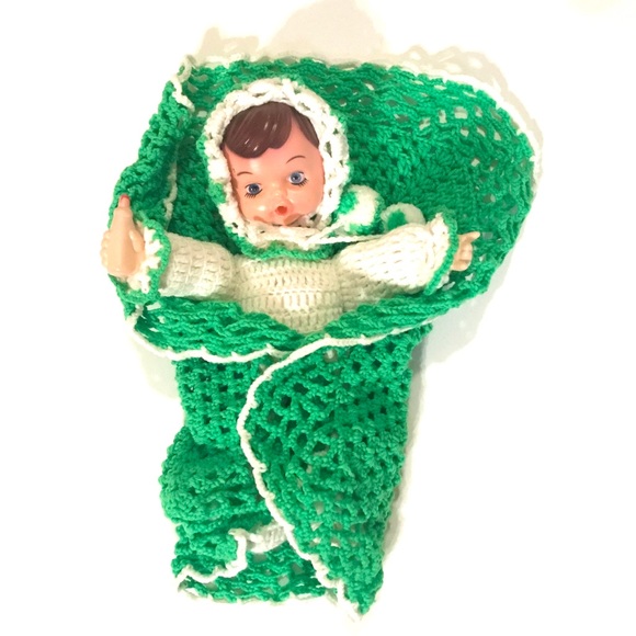 Vintage handmade crochet baby doll - Picture 2 of 5